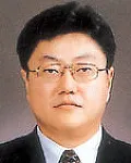 대학교수인 이준호의 대표 이미지