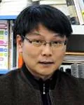 소설가, 시인인 김형수의 대표 이미지