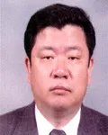 소설가인 김현탁의 대표 이미지