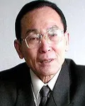 소설가인 홍석중의 대표 이미지