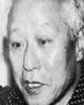 소설가인 홍성유의 대표 이미지