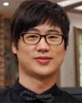 아이스하키감독인 김완주의 대표 이미지