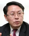 세무사인 천홍욱의 대표 이미지