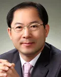 정무직공무원인 김충영의 대표 이미지