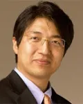 의사, 소설가, 칼럼니스트인 강동우의 대표 이미지
