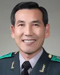 대학교수, 공무원, 군인인 임관빈의 대표 이미지