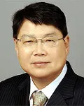 시인인 정일근의 대표 이미지
