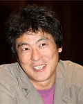영화감독인 김수현의 대표 이미지