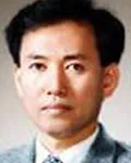 시인, 아동문학가, 대학교수인 윤삼현의 대표 이미지