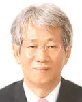 변호사, (전직)정무직공무원인 이범주의 대표 이미지