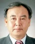 대학교수, 건축가인 박홍식의 대표 이미지