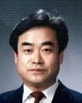 건축가, 대학교수인 정무웅의 대표 이미지
