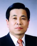 기초단체장인 김홍섭의 대표 이미지