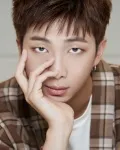 가수인 RM의 대표 이미지