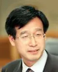 시인인 장용철의 대표 이미지