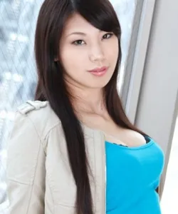 AV배우인 아소우 유우의 대표 이미지