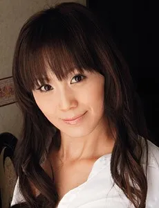 AV배우인 시라카와 유리의 대표 이미지