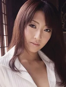AV배우인 이부키 린의 대표 이미지