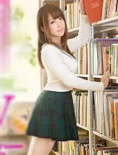 AV배우인 나나미 치하루의 대표 이미지