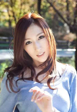 AV배우인 줄리아의 대표 이미지
