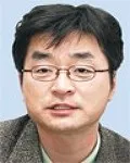 (전직)공무원인 이호철의 대표 이미지