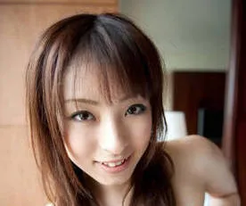 AV배우인 유키미 사야의 대표 이미지