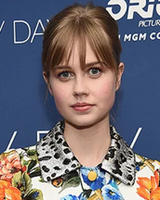 영화배우인 앵거리 라이스의 대표 이미지