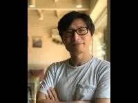 영화감독인 김태균의 대표 이미지