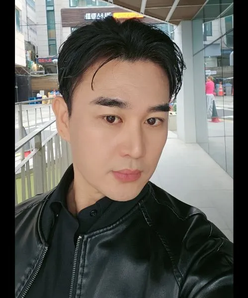 배우인 차정환의 대표 이미지