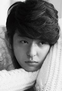 탤런트, 영화배우인 김기범의 대표 이미지