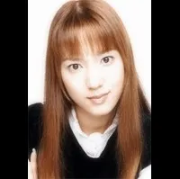 성우인 이케자와 하루나의 대표 이미지