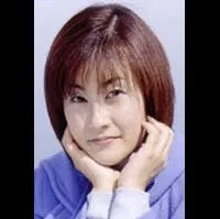성우인 카와카미 토모코의 대표 이미지