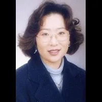 성우인 송민경의 대표 이미지