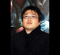 감독인 최종현의 대표 이미지