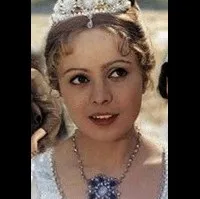 배우인 리부셰 사프란코바의 대표 이미지