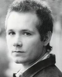 영화배우인 코빈 알레드의 대표 이미지