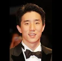 영화배우, 가수인 방조명의 대표 이미지