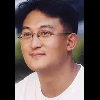 성우인 원호섭의 대표 이미지