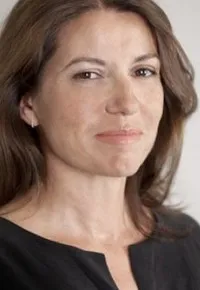 각본, 감독, 배우인 안느 파시오의 대표 이미지