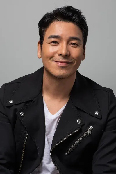 영화배우인 최리호의 대표 이미지