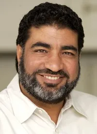 각본, 감독, 배우, 제작/기획인 사예드 바드레야의 대표 이미지