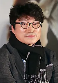 영화감독인 안철호의 대표 이미지