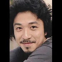 배우인 스기야마 히코히코의 대표 이미지