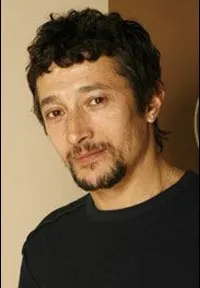 가수인 사샤 보르도의 대표 이미지