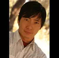 배우, 각본, 제작/기획인 켈빈 유의 대표 이미지