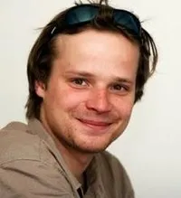 배우인 크리스토프 하데크의 대표 이미지