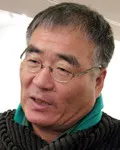 대학교수, 사진작가인 배병우의 대표 이미지
