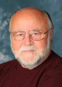 배우인 페테르 하우만의 대표 이미지