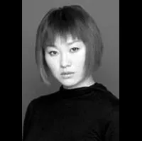 배우인 묘세이 마유미의 대표 이미지