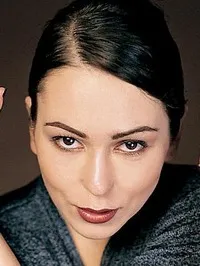 배우인 주자나 스티비노바의 대표 이미지